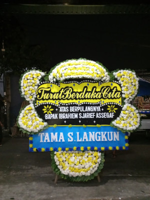 Papan Bunga Duka di Lebaksiuh